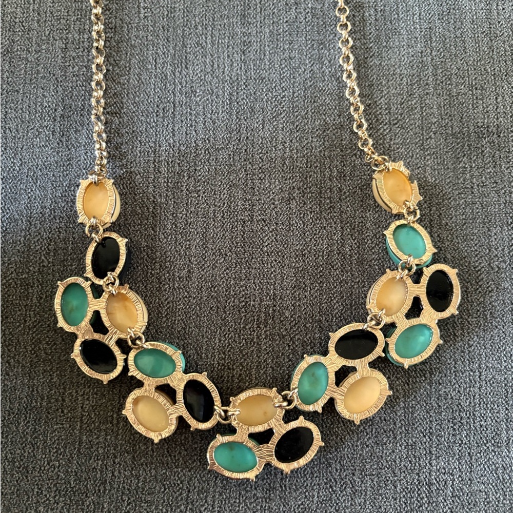 Multi-Color Statement Necklace - Picture 4 of 4